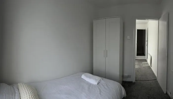 Crown Road Apartment