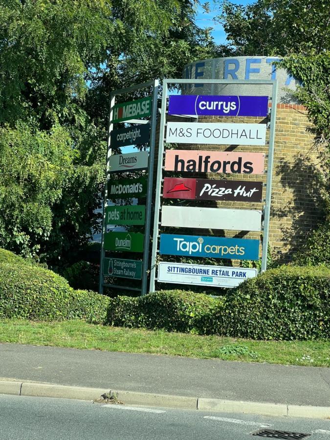 Crown Road